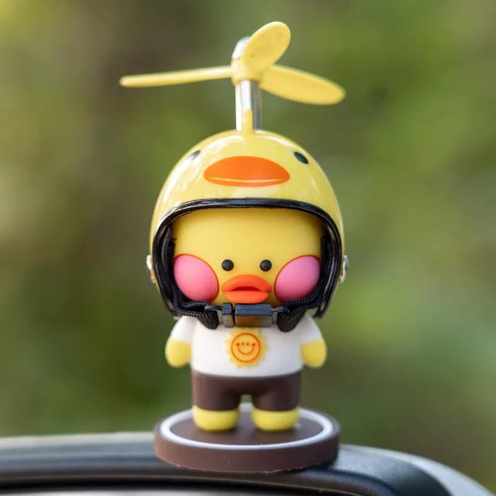 Car Ornaments Motorcycle Cute Car Center Console Accessories Car Cartoon - Color: Red billed yellow duck