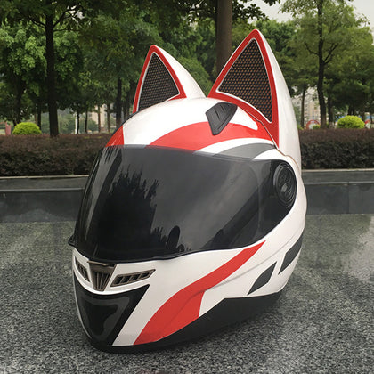 Color: White and red, Size: XL - Motorcycle helmet with cat ears automobile race antifog full face helmet personality design with horn capacete casco