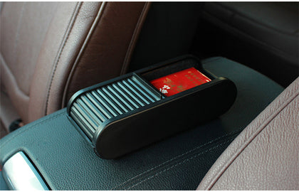 Car finishing storage box roll pull type